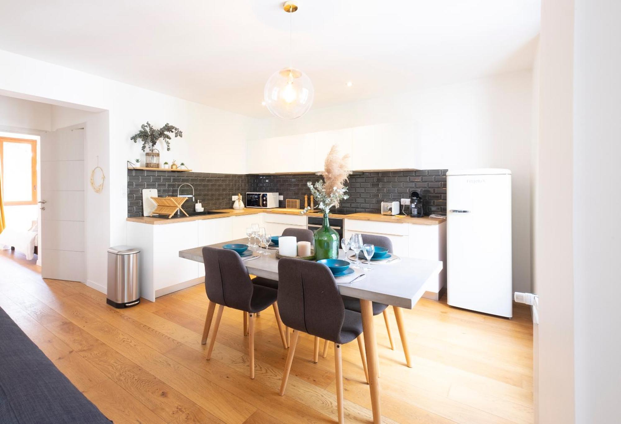 Sommeiller A 2 Min Du Lac Apartment Annecy Luaran gambar